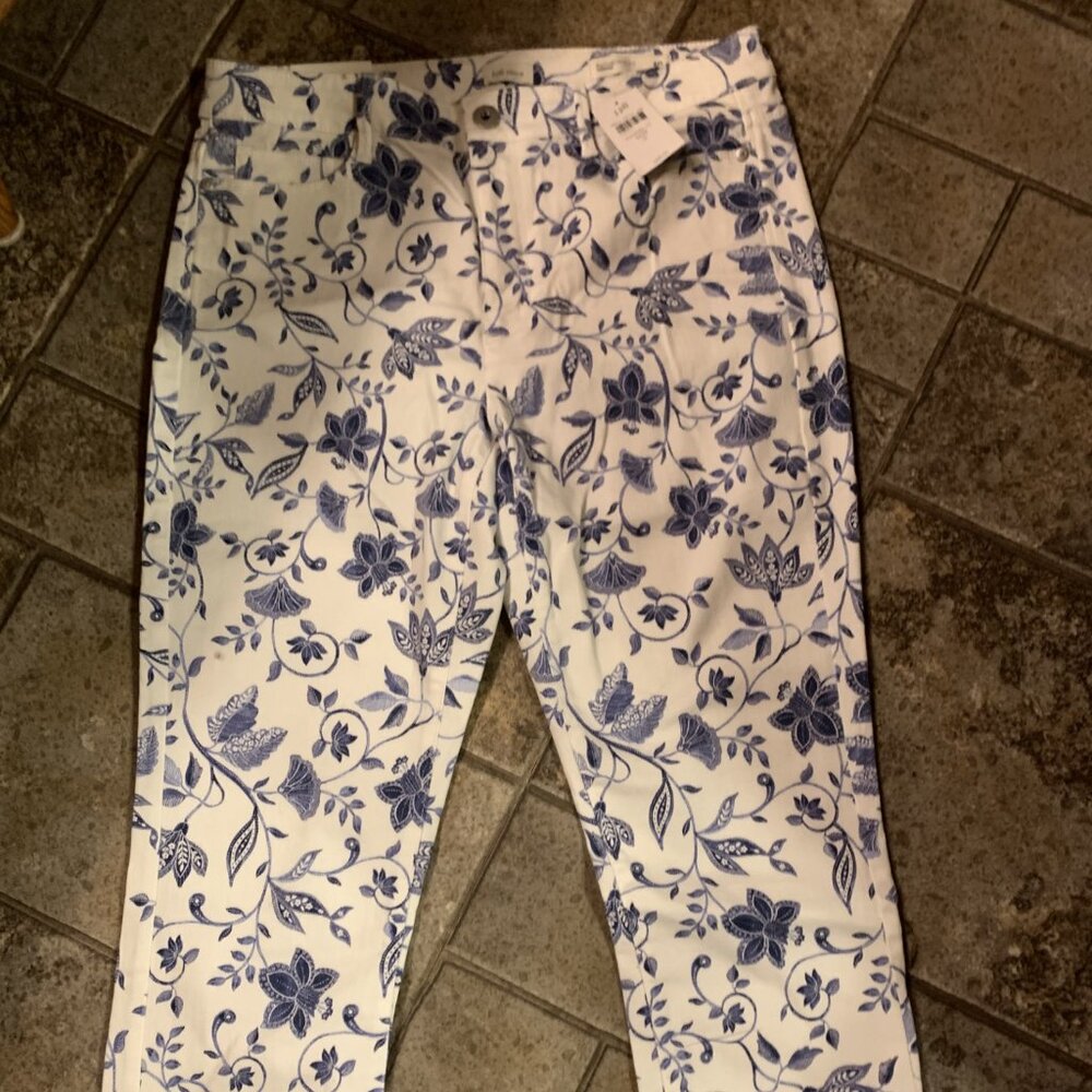 NWT $89 J.Jill authentic fit floral cropped fringe hem jeans 10 TALL